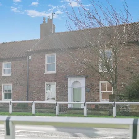 בית נופש 3 Bed In Oc-a36048 Haxby