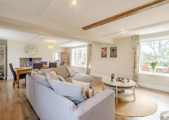 3 Bed In Oc-a36048 * Haxby